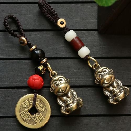 铜质生肖属相挂件（铜质生肖挂件怎么挑？新人避坑指南）