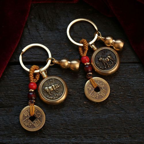 铜质生肖属相挂件（铜质生肖挂件怎么挑？新人避坑指南）