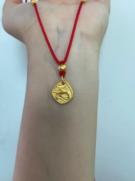 生肖属相挂脖绳（生肖属相挂脖绳怎么戴好看？新手教程来了！）
