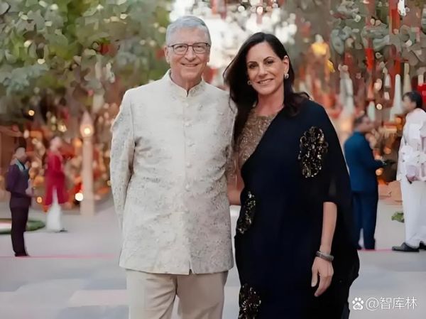 比尔盖茨生肖属相（比尔盖茨生肖属相真相揭秘）