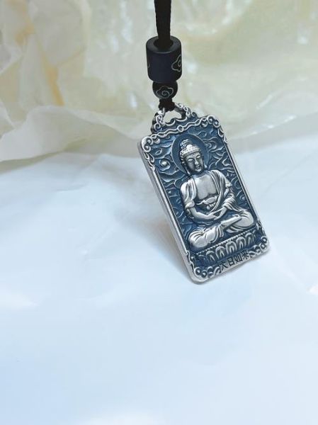 男士生肖属相项链（男士生肖属相项链怎么选最显型格）