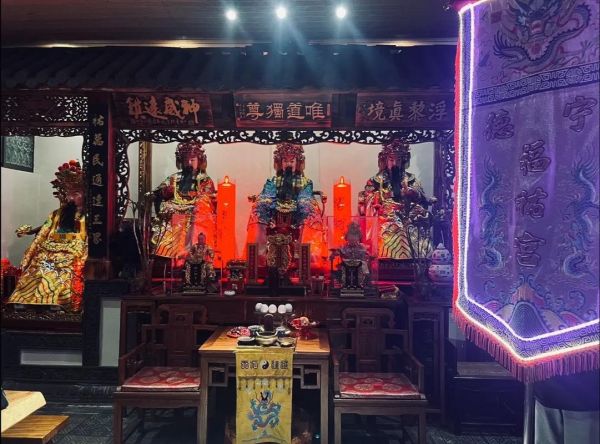 郑二公什么生肖属相（郑二公究竟属什么生肖？）