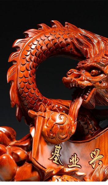 龙属相生肖木刻图片（龙属相木刻图片高清大图素材下载）