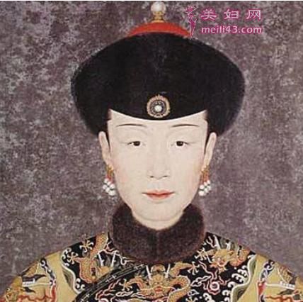 董鄂妃的生肖属相（董鄂妃到底是什么生肖？）