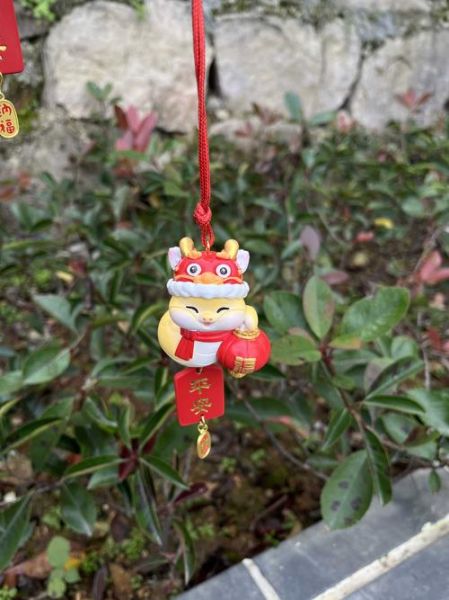 生肖属相车载隐形挂钩（属蛇车载隐形挂钩推荐）