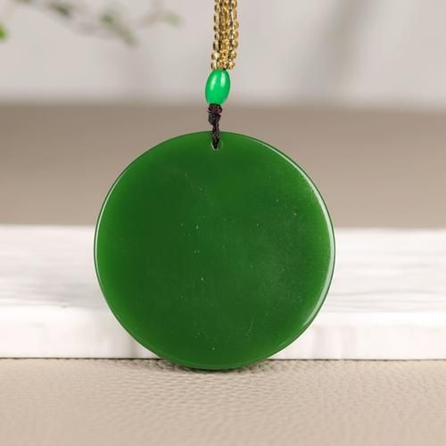 老虎吊坠生肖属相下山（老虎吊坠适合什么生肖）