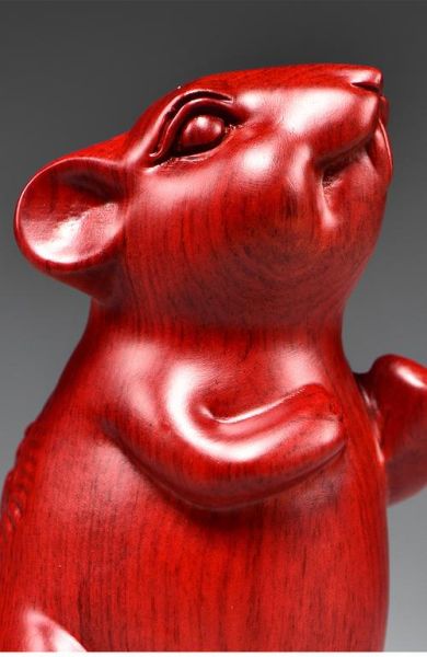 生肖鼠属相摆件（生肖鼠属相摆件放哪招财镇宅）