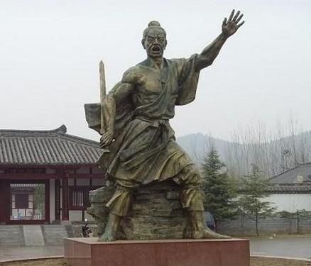 陈胜属相什么生肖（陈胜生肖揭秘：秦始皇时期属马🏇）