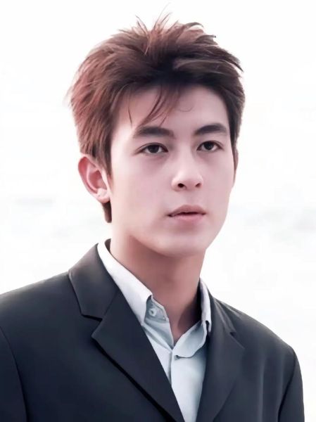 陈冠希什么生肖属相（陈冠希属什么生肖）