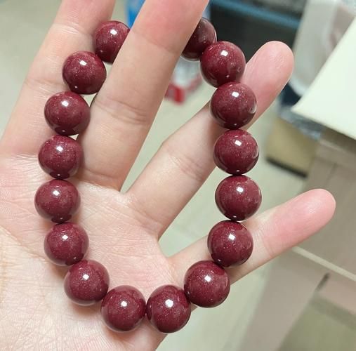 鸡属相生肖朱砂（鸡属相能戴朱砂手串吗？）