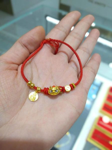 生肖龙佩戴什么属相（生肖龙佩戴三合属相指南）