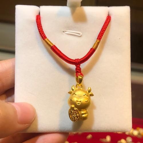 生肖属相牛黄金（生肖牛黄金吊坠佩戴禁忌有哪些）