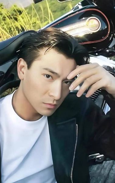 刘德华星座生肖属相（刘德华星座生肖全解析🌟）