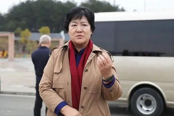 陈莉萍属什么生肖属相（陈莉萍属什么生肖？）