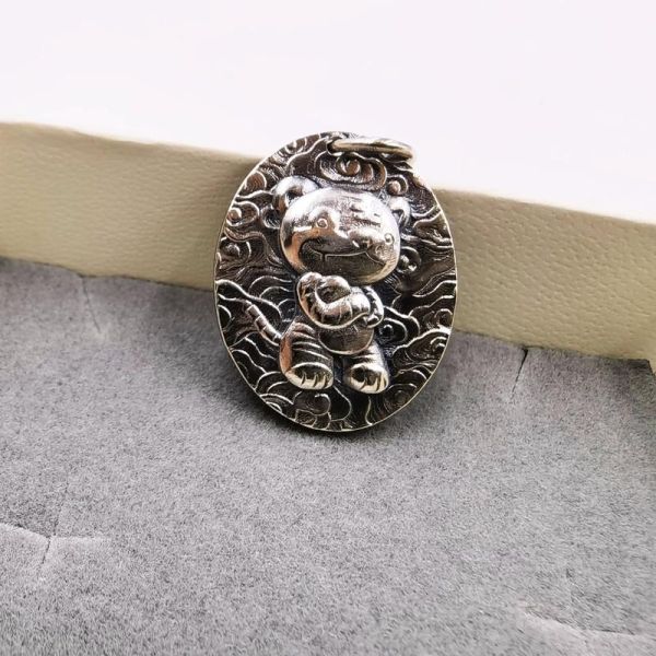 银子十二生肖属相收藏(银子十二生肖属相收藏值不值?新手避坑指南🌟)