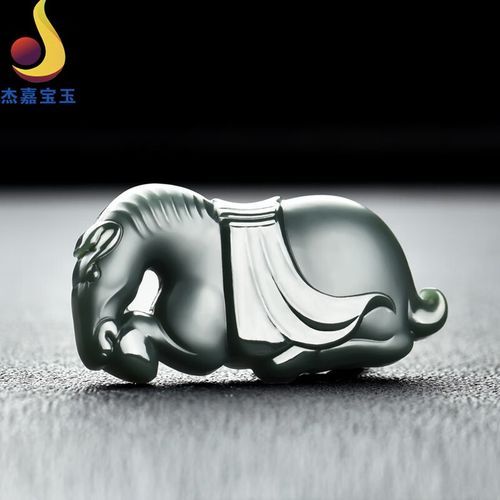 贾宝玉什么生肖属相的（贾宝玉属什么生肖？）