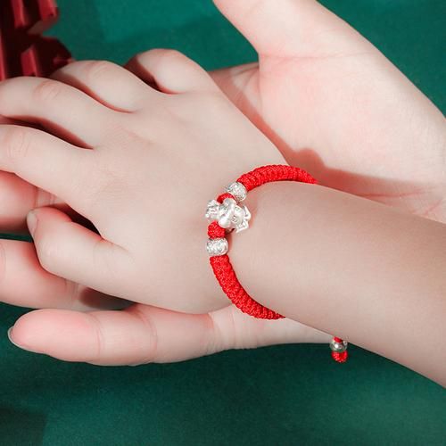 生肖属相手链宝宝（新生儿适合戴生肖手链吗？）