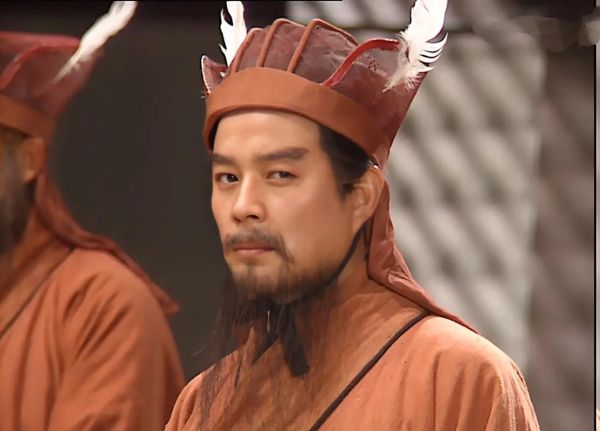 袁绍属相生肖（袁绍生肖属相及出生年份详解）