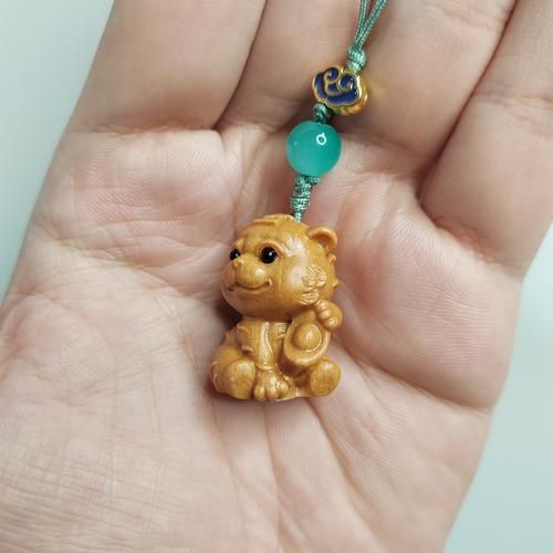 生肖属相虎的文化（属虎2024佩戴什么饰品旺运）