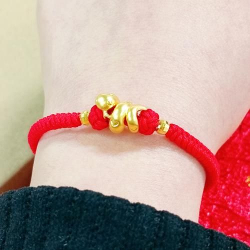 金生肖属相红绳手链（金生肖属相红绳手链怎么选才不踩坑？）