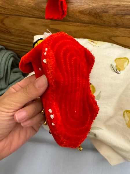 生肖红鞋属相（生肖红鞋属相能否穿？小白避坑指南）