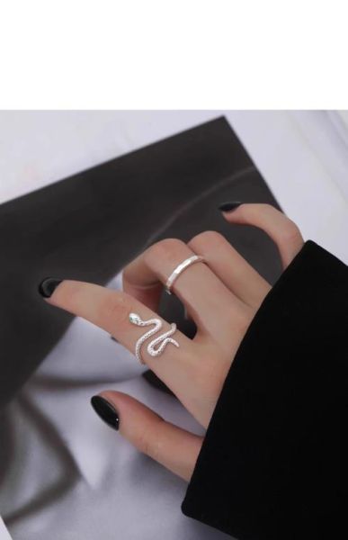 生肖蛇最佳属相（生肖蛇最佳婚配属相排行💍）