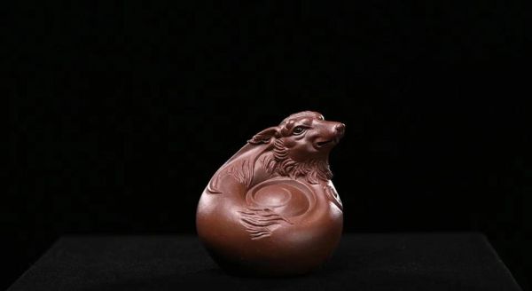 生肖把玩件自己的属相（生肖把玩件自己的属相怎么选）