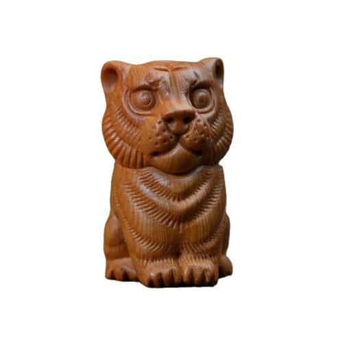 生肖把玩件自己的属相（生肖把玩件自己的属相怎么选）