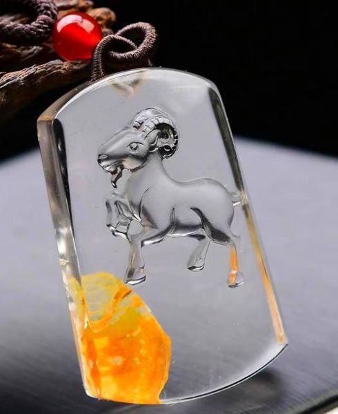 生肖羊吊坠属相（属羊戴什么生肖吊坠最好）