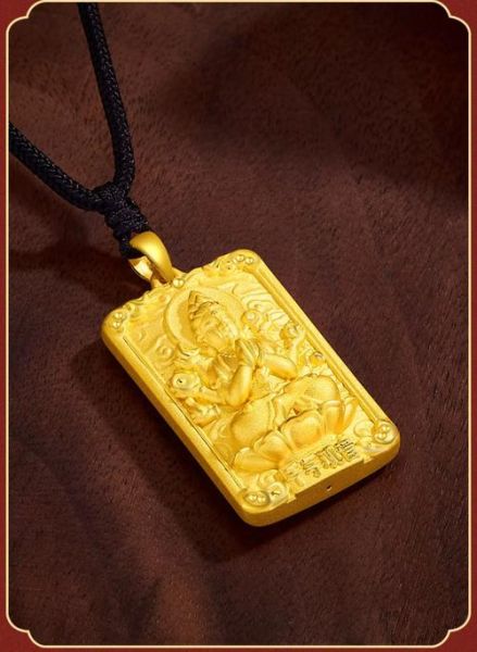 生肖老鼠属相黄金（生肖老鼠属相黄金吊坠如何选💍）