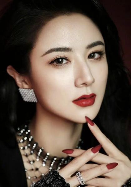 薇娅生肖属相（薇娅属什么生肖）