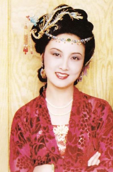 邓婕生肖属相（邓婕生肖属相是什么）