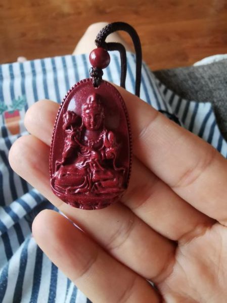 生肖属相怎么佩戴朱砂（朱砂对属蛇怎么戴最有效）