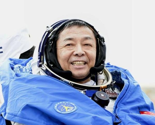 邓清明是什么生肖属相（邓清明是什么生肖🔍）