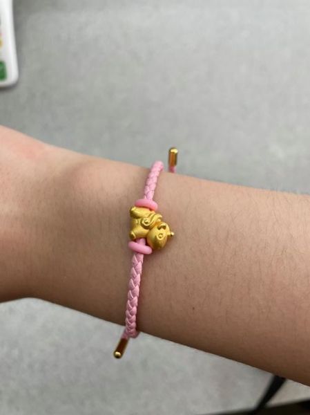 生肖属相手链马黄金（属马本命年黄金马手链怎么戴招财）