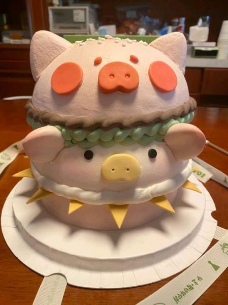 老式生肖猪属相蛋糕（老式生肖猪属相蛋糕怎么做更受欢迎？）