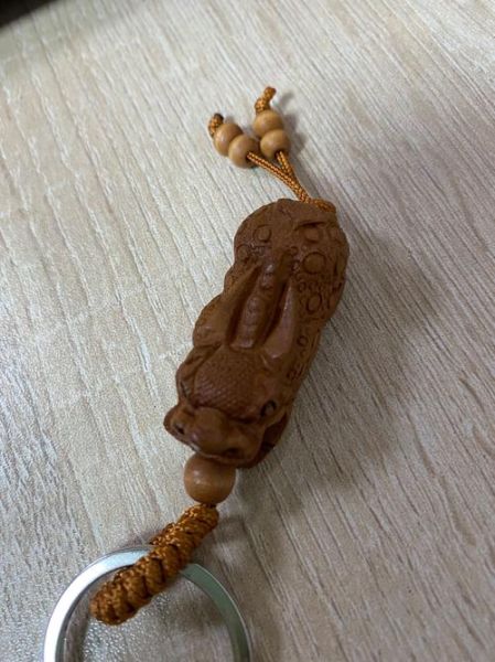 桃木属相 生肖（桃木生肖挂件真能挡煞吗？新手避坑指南）