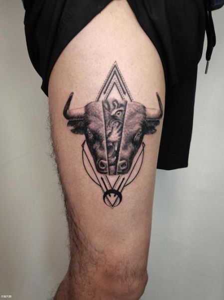 属相牛生肖纹身图片男孩（男孩属牛纹身图案大全）