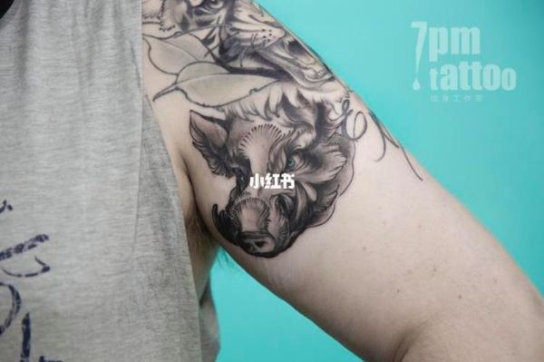 生肖属相纹身小图案手腕（手腕生肖小纹身图案怎么选）