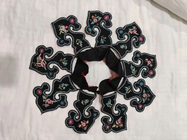 生肖属相刺绣披肩（生肖刺绣披肩教程零基础怎么选）