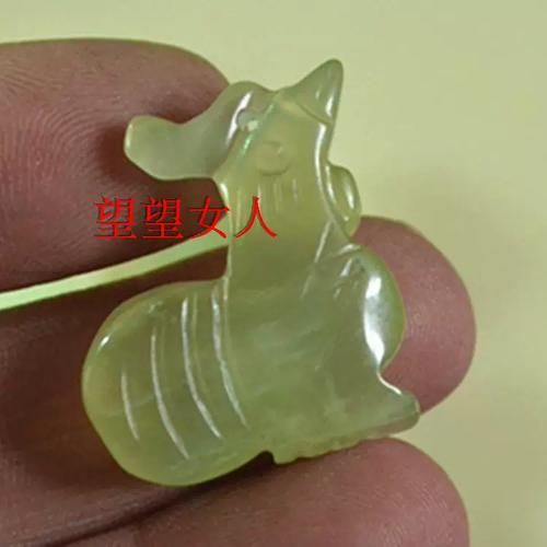 岫玉生肖属相雕刻（岫玉生肖属相雕刻怎么选）