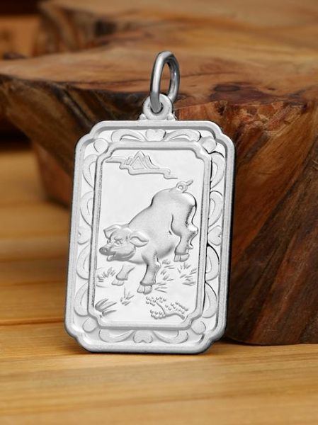 银生肖属相(银生肖属相戴什么吊坠最旺运?)