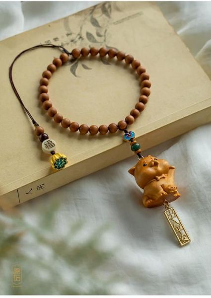 生肖狗属相木（生肖狗属木戴什么首饰最旺运）