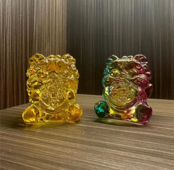 生肖属相摆件琉璃（生肖属相琉璃摆件风水讲究）