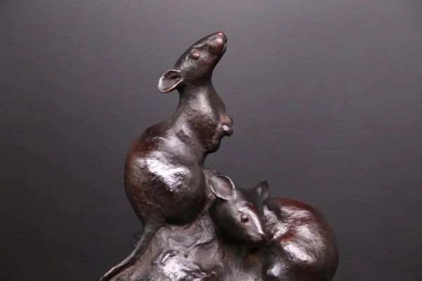 纯铜生肖属相雕塑（纯铜生肖属相雕塑摆件选购指南）