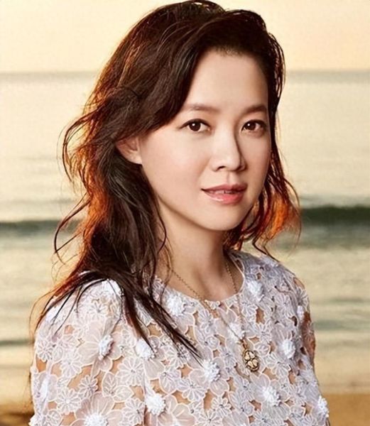 曾宝仪是什么生肖属相（曾宝仪生肖是什么属相）